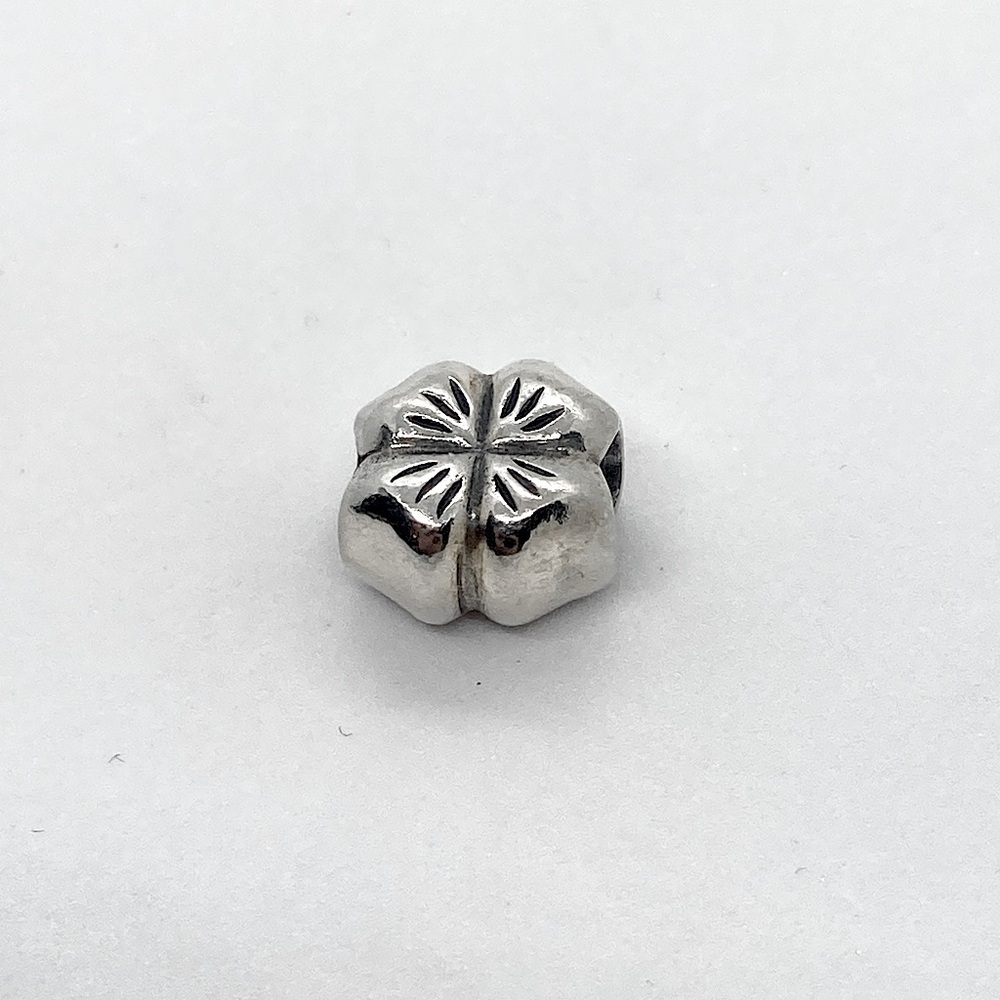 Pandora Sterling Silver Lucky Four Leaf Clover Shamrock Charm Bead #790157